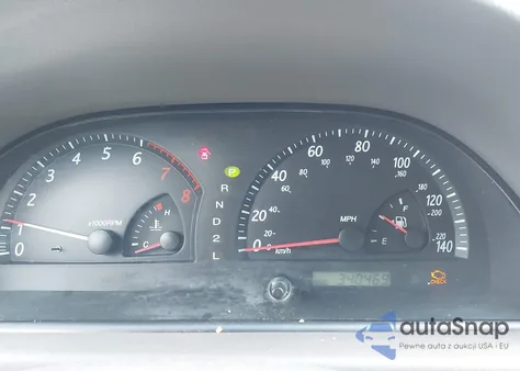 2003 Toyota Camry Le z USA, uszkodzony, nr VIN 4T1BE32K23U148976